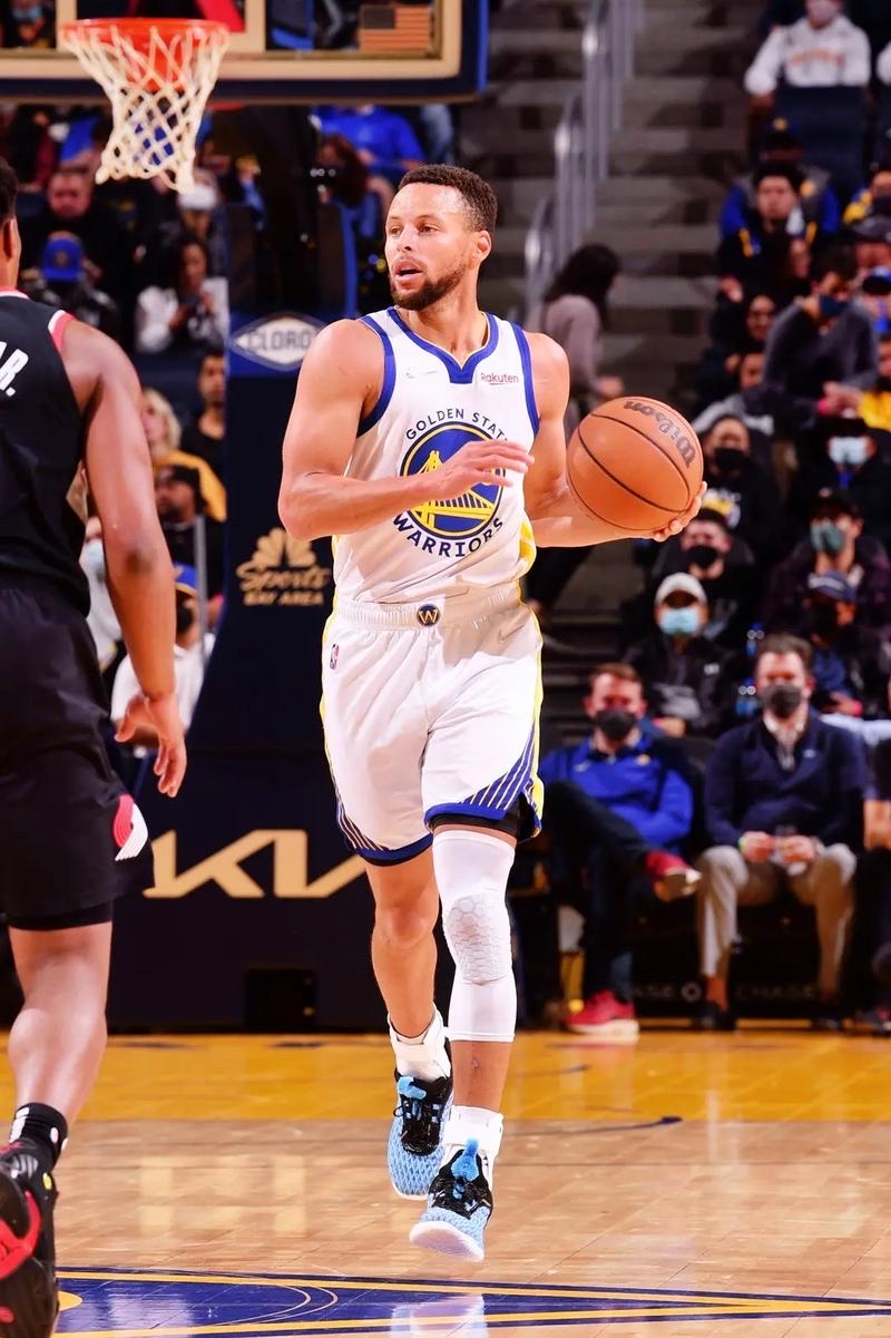 波特兰开拓者窗口期篮板制胜，志在意大利杯名次提升，震撼外界，年轻球员得到机会的简单介绍